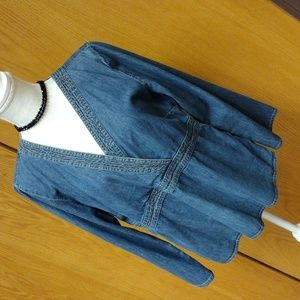 CUTE Old Navy Sz Xl Denim Pullover Top...